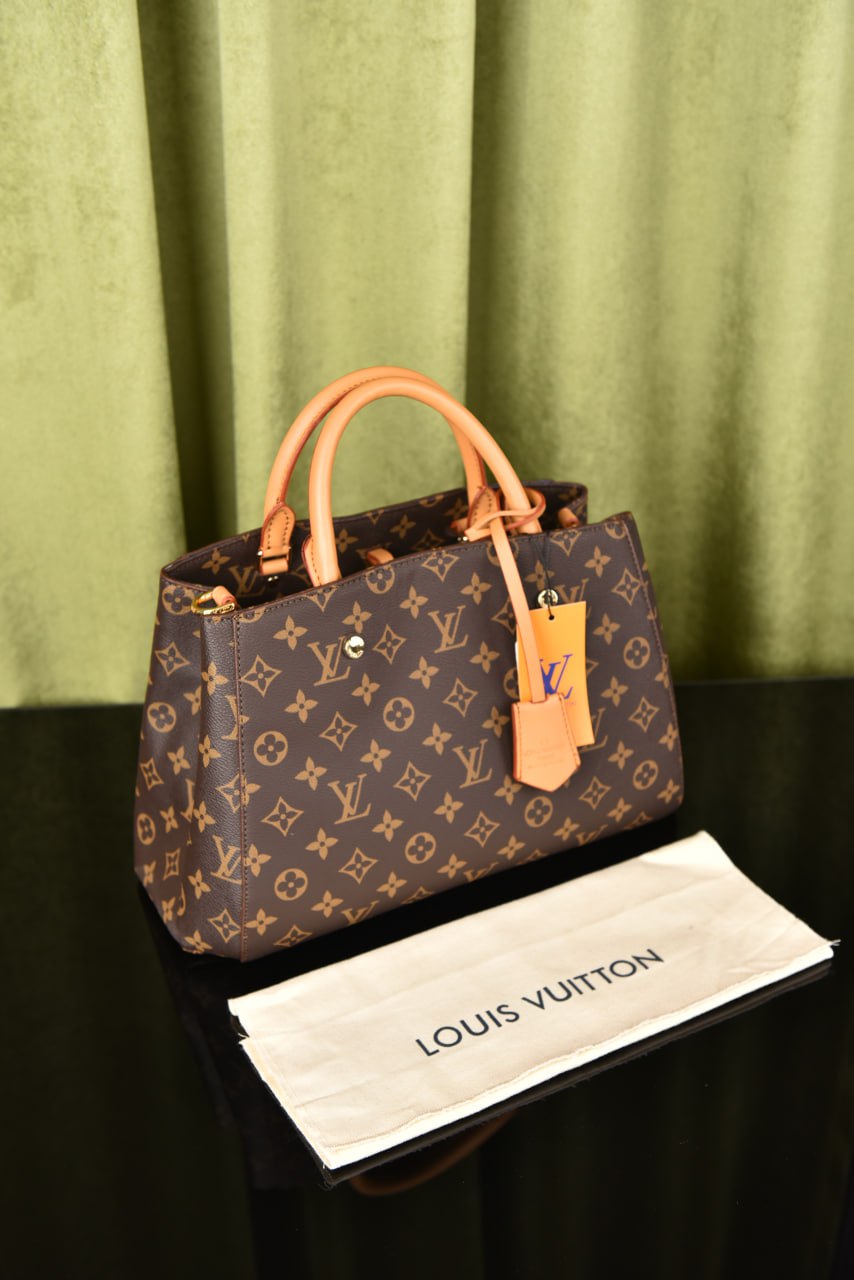لوي فيتون (9 ألوان) - Louis Vuitton Montaigne BB