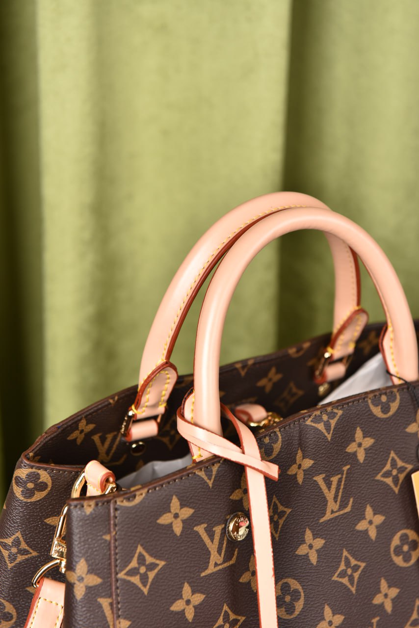 لوي فيتون (9 ألوان) - Louis Vuitton Montaigne BB