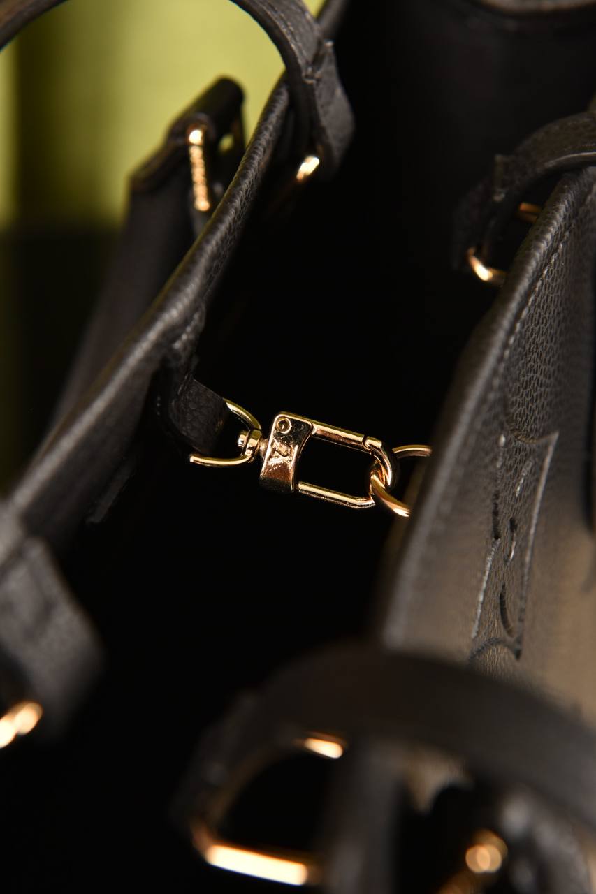 لوي فيتون اونذاجو سادة (6 ألوان) - Louis Vuitton OnTheGo GM