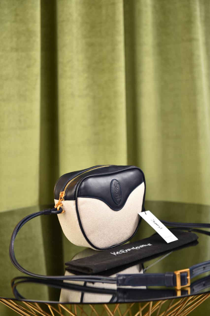 ساينت لورين (11 لون) - YSL Le 5 A 7 Hopo Bag Smooth Leather