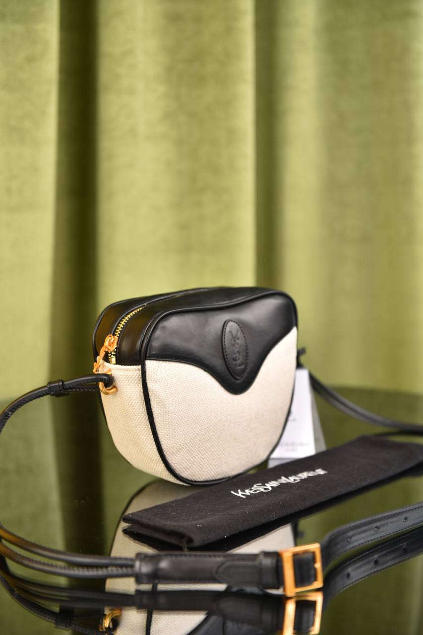 ساينت لورين (11 لون) - YSL Le 5 A 7 Hopo Bag Smooth Leather