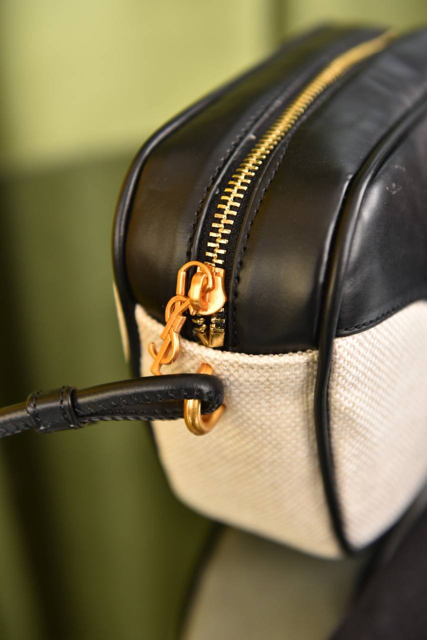 ساينت لورين (11 لون) - YSL Le 5 A 7 Hopo Bag Smooth Leather