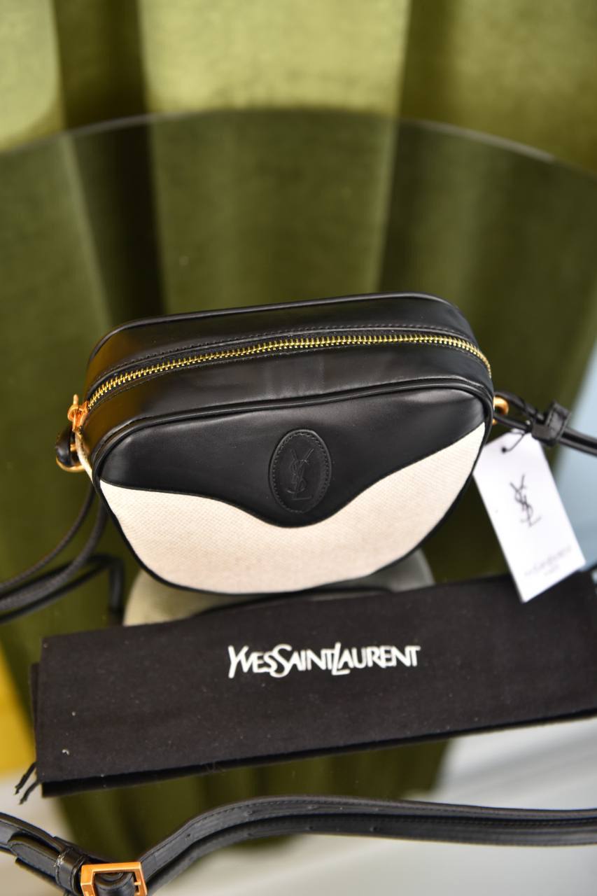 ساينت لورين (11 لون) - YSL Le 5 A 7 Hopo Bag Smooth Leather