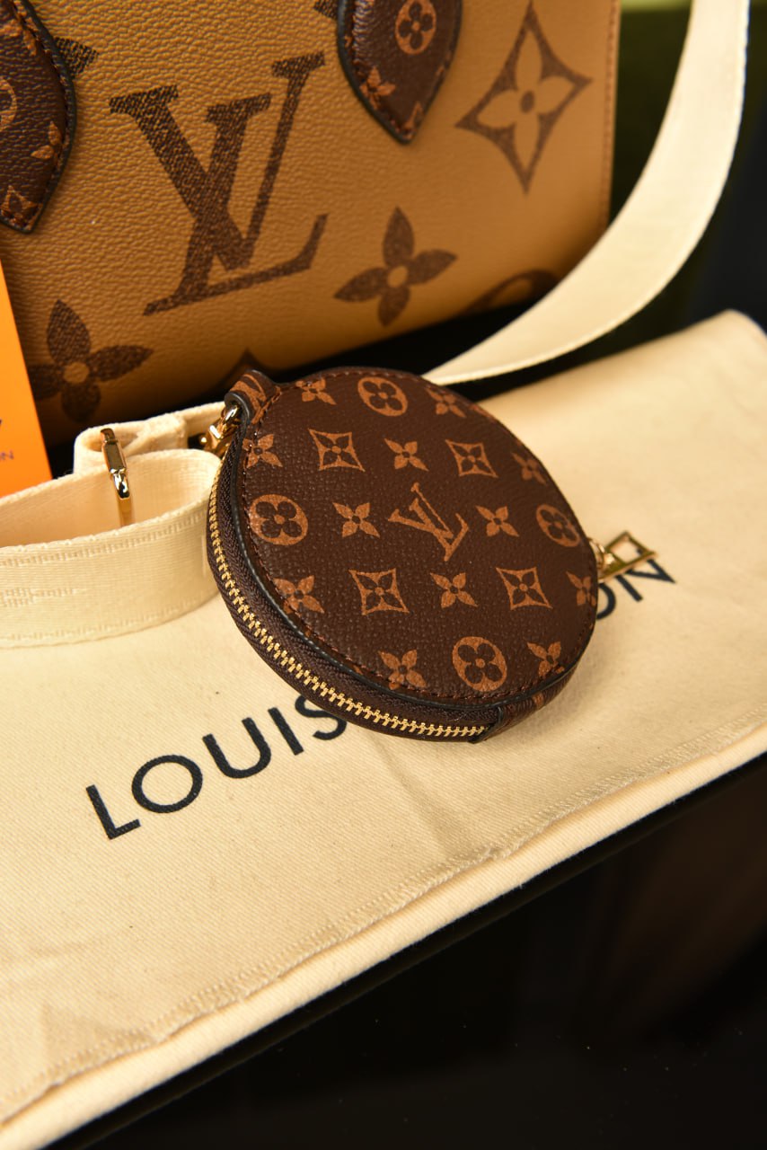 لوي فيتون اونذاجو (1 لون) - Louis Vuitton OnTheGo