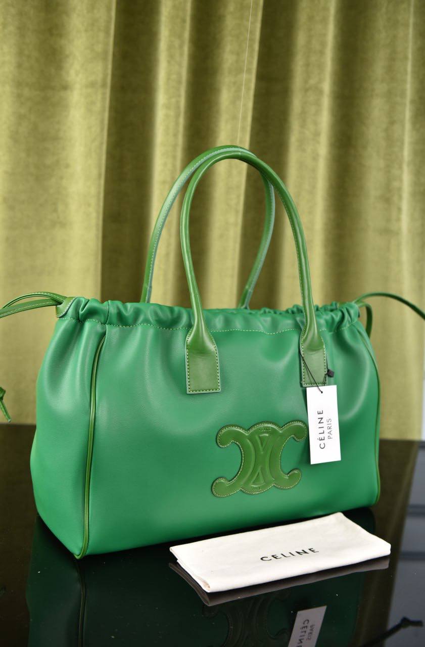 سيلين (9 ألوان) - Celine Drawstring Cuir Triomphe In Calfskin
