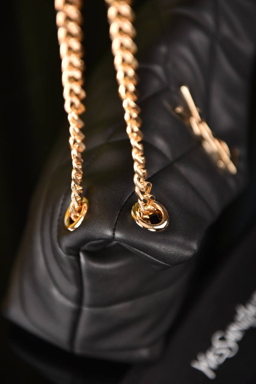 ساينت لورين لولو بافر صغيرة (12 لون) - YSL LouLou Puffer Small