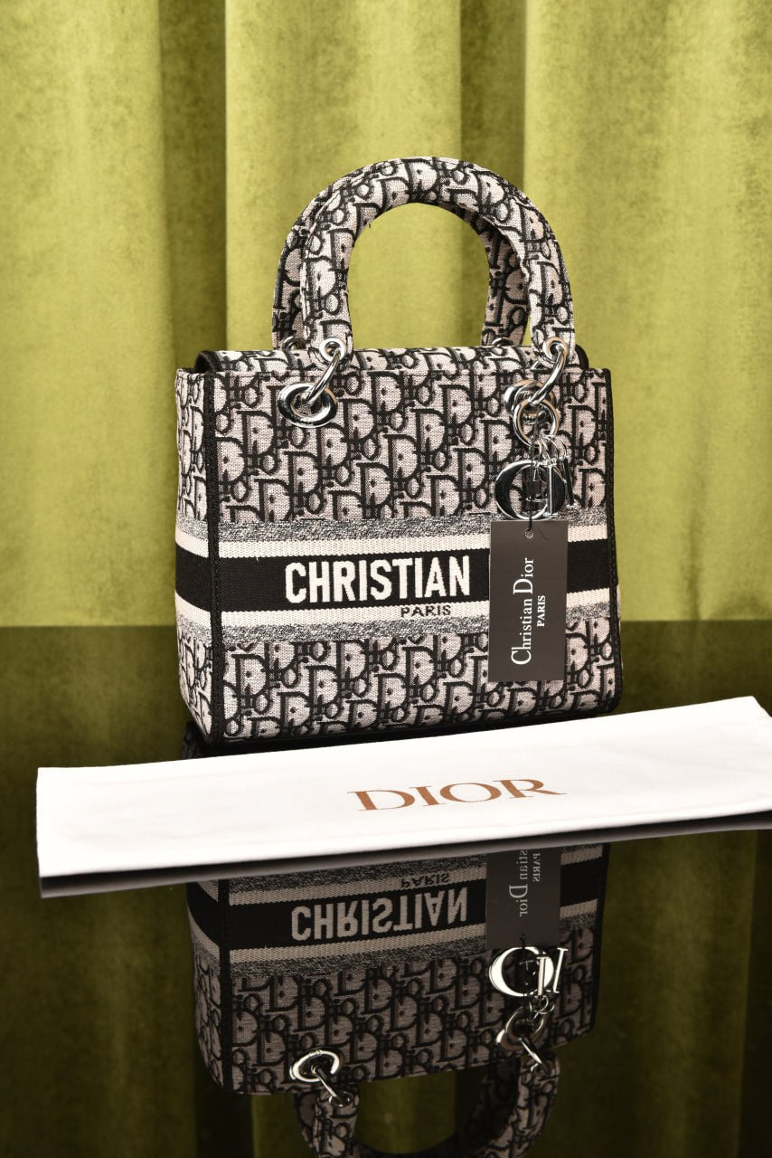 ديور ليدي ميديوم (14 لون) - Dior Lady Medium