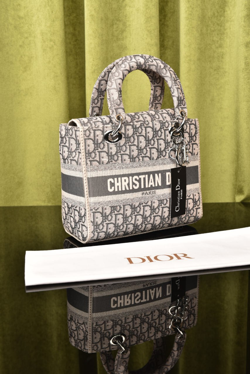 ديور ليدي ميديوم (14 لون) - Dior Lady Medium