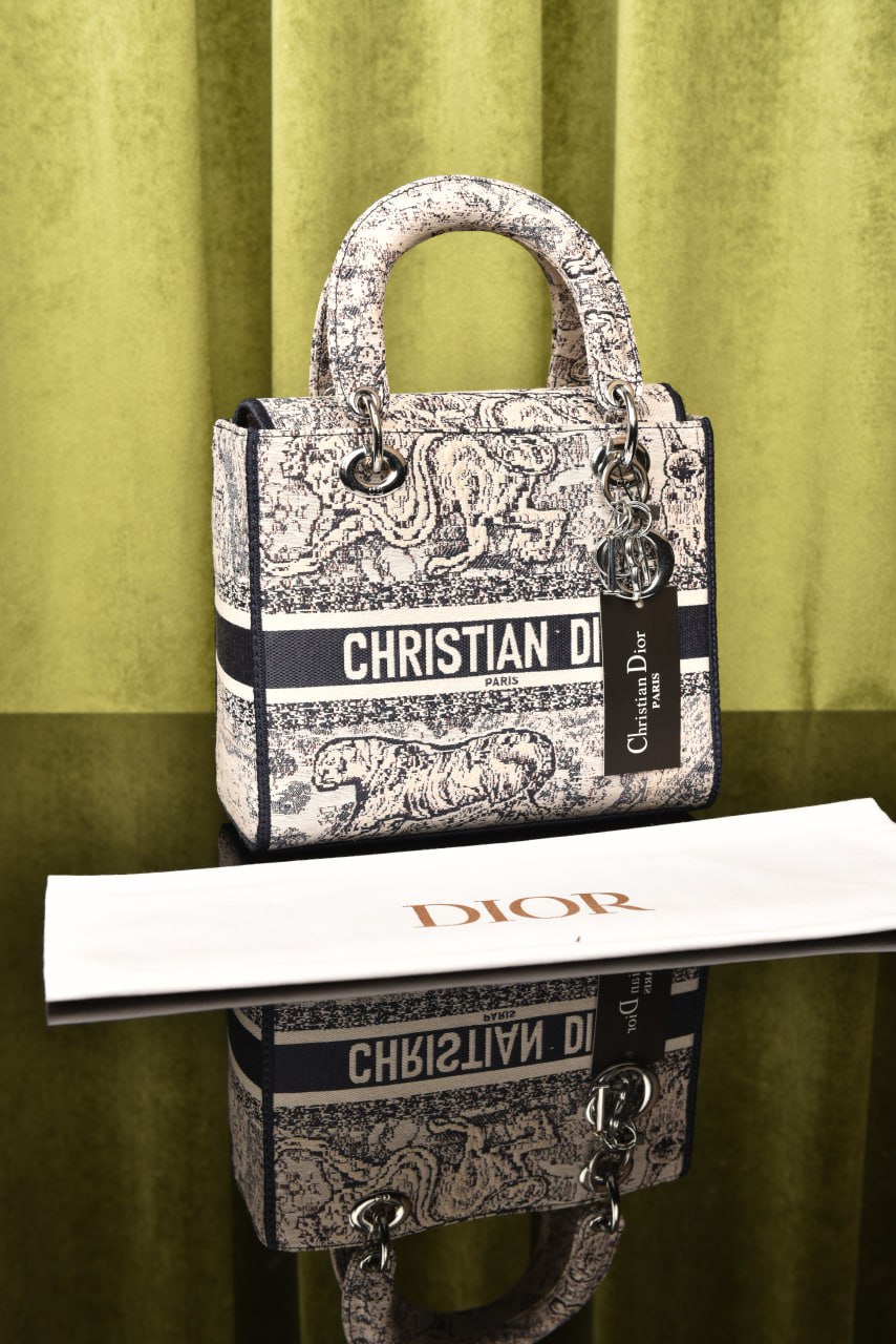 ديور ليدي ميديوم (14 لون) - Dior Lady Medium