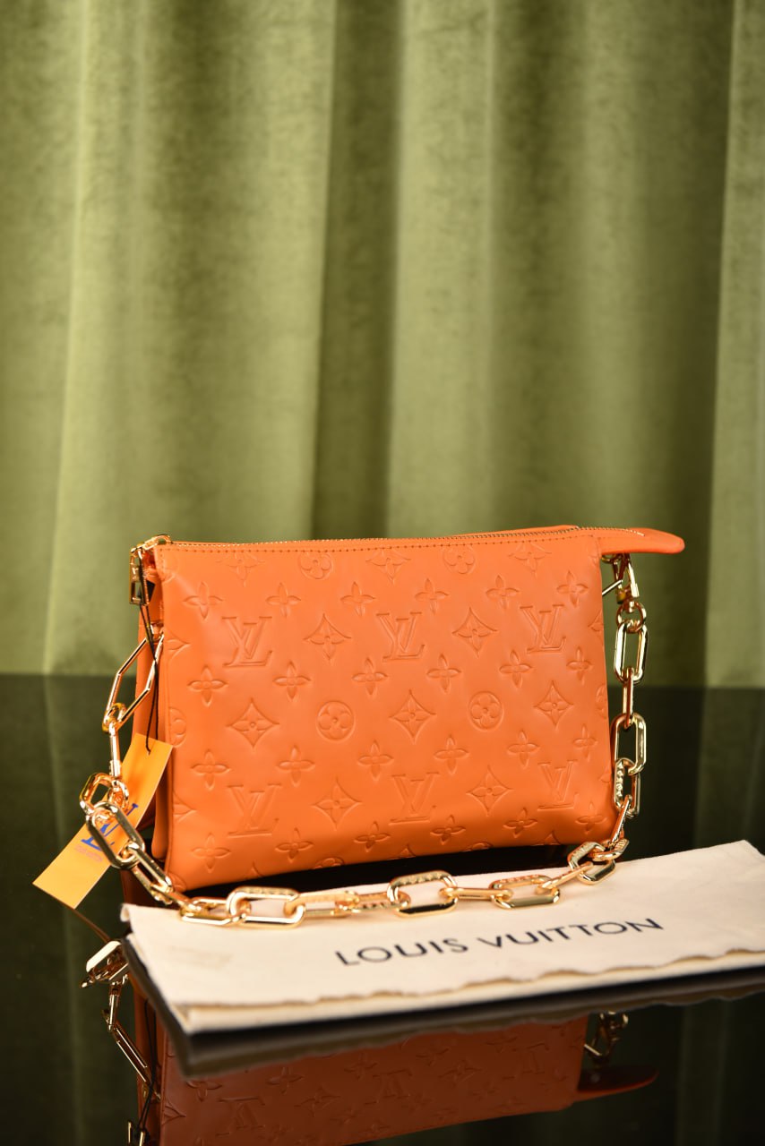 لوي فيتون (10 ألوان) - Louis Vuitton Coussin PM