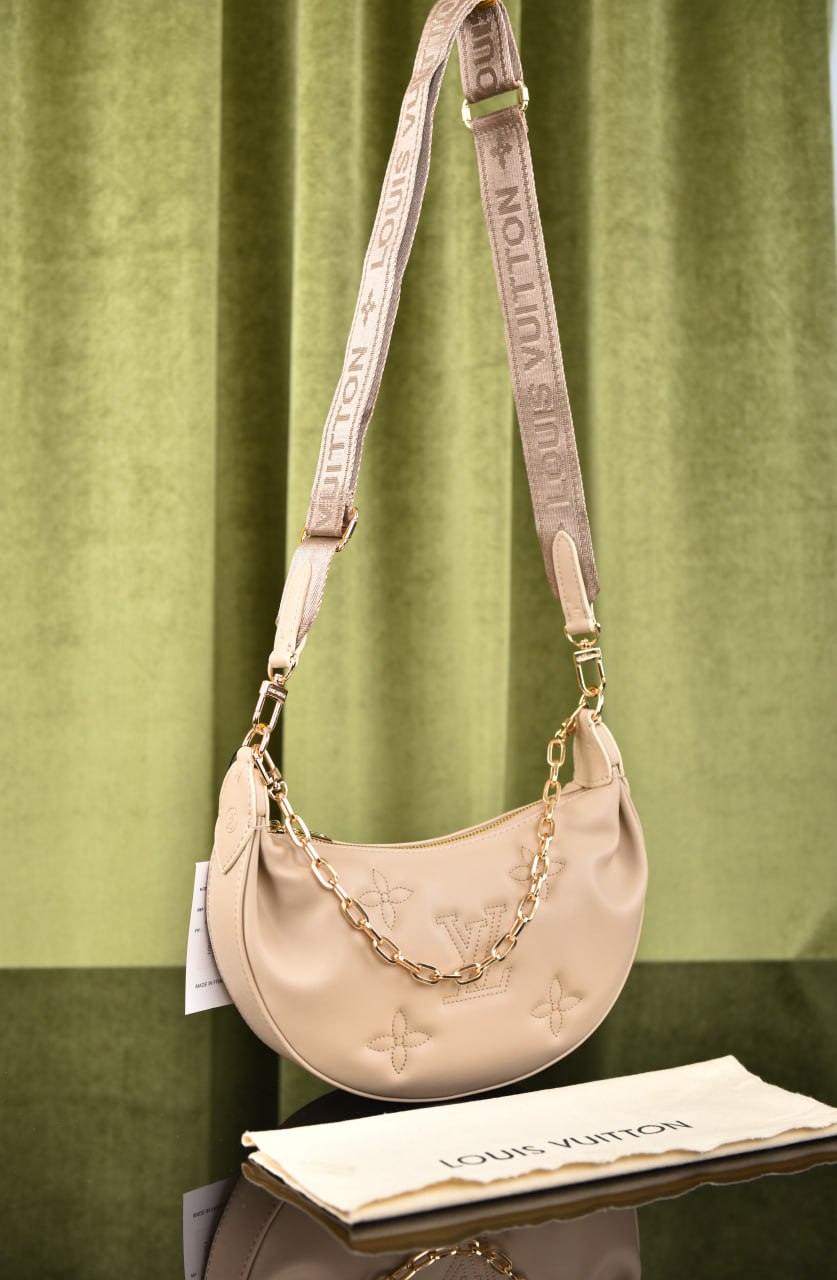 لوي فيتون (16 لون) - Louis Vuitton Over The Moon