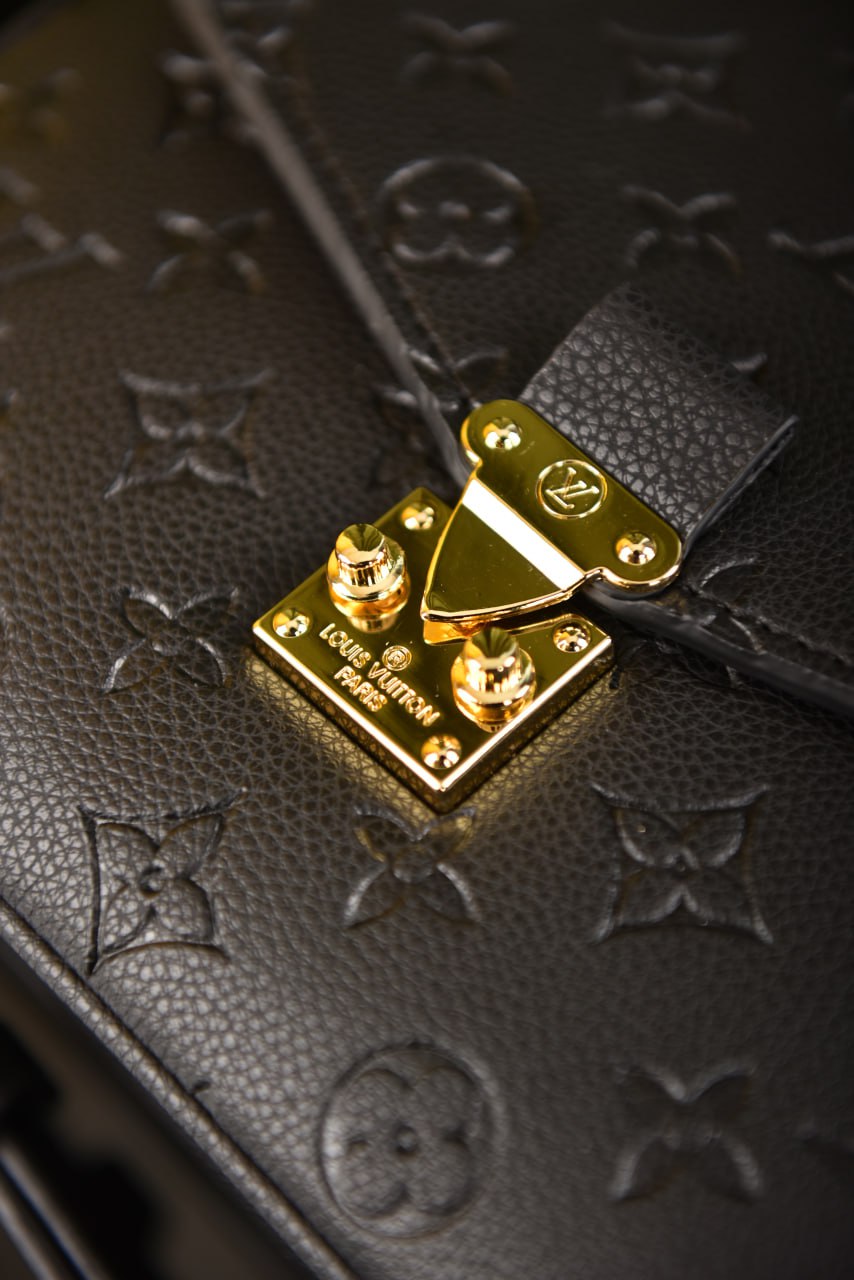 لوي فيتون بوشيت ميتس سادة (9 ألوان) - Louis Vuitton Pochette Metis