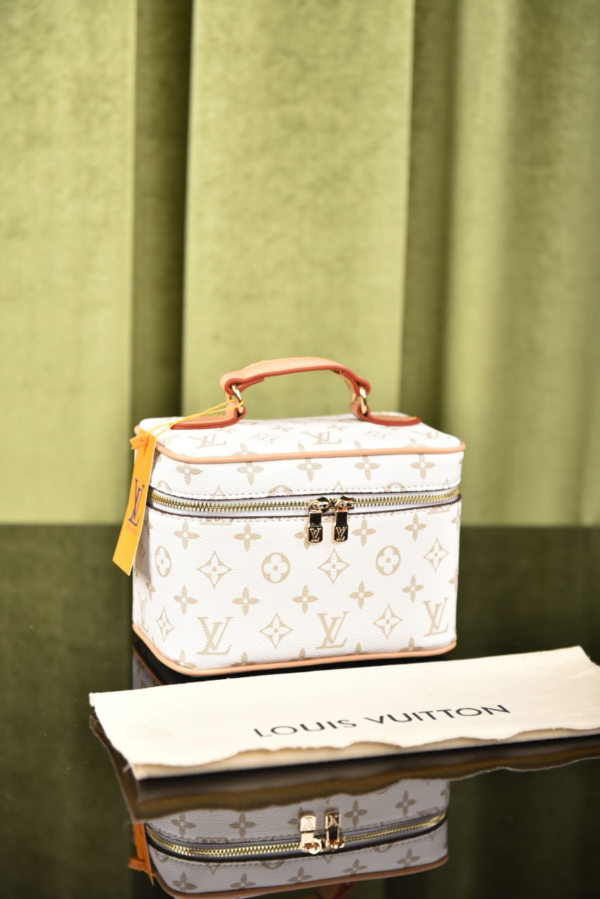 لوي فيتون نايس ميني (8 ألوان) - Louis Vuitton Nice Mini Toiletry Pouch