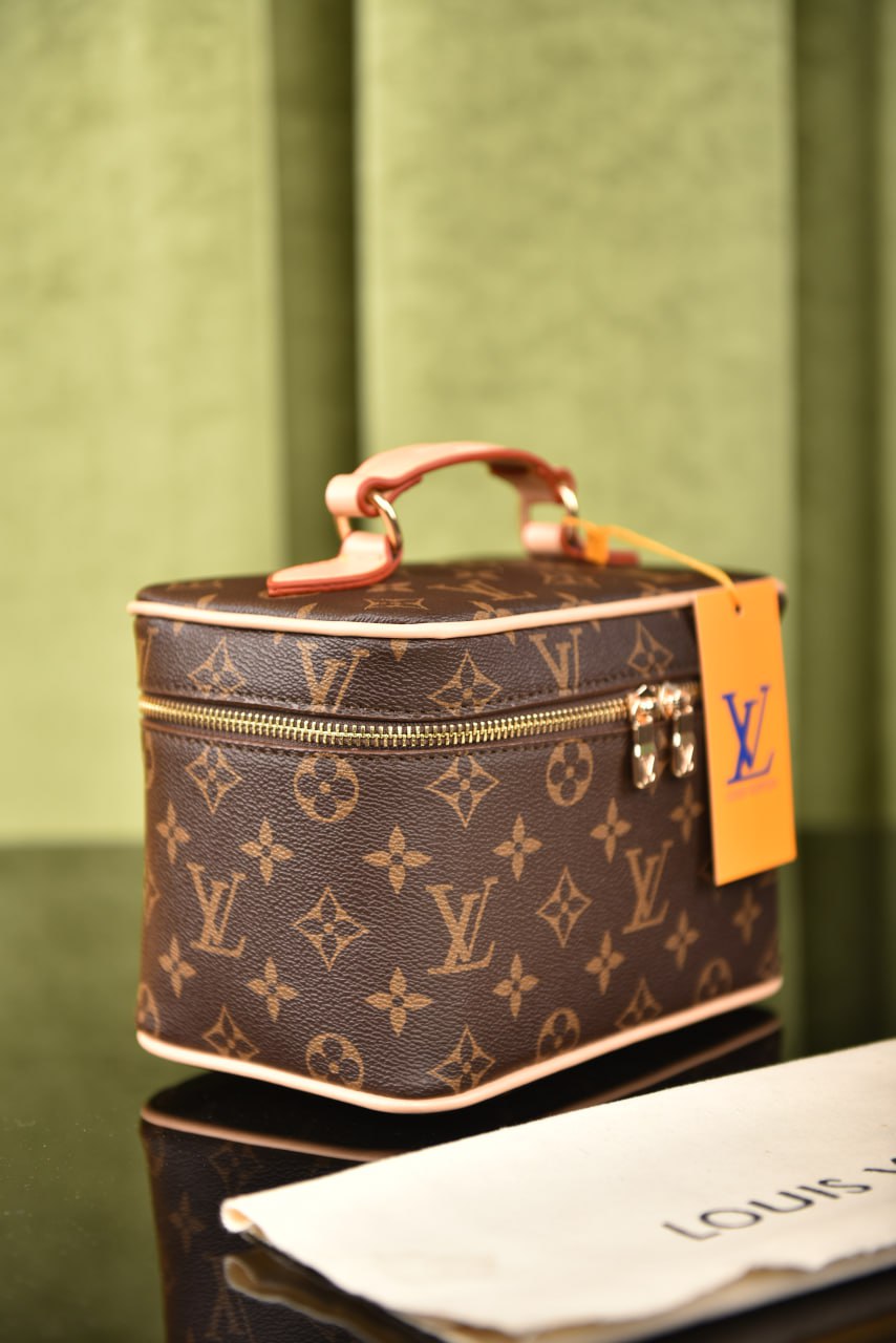 لوي فيتون نايس ميني (8 ألوان) - Louis Vuitton Nice Mini Toiletry Pouch