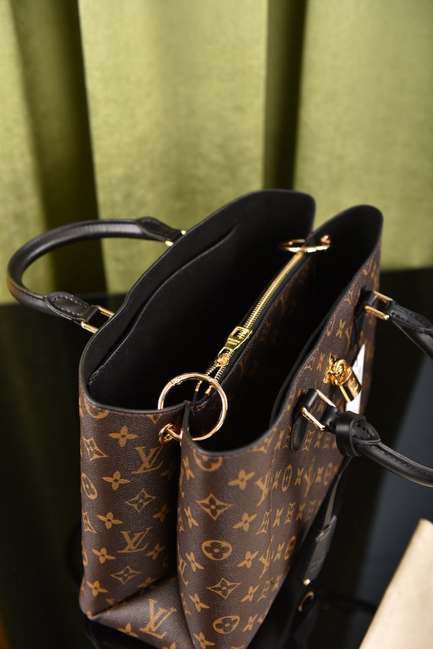 لوي فيتون فلاور (11 لون) - Louis Vuitton Flower Tote
