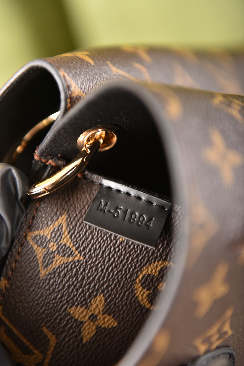 لوي فيتون فلاور (11 لون) - Louis Vuitton Flower Tote