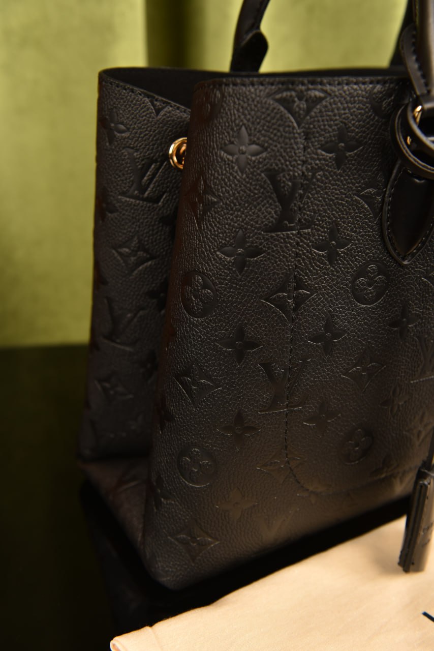 لوي فيتون فلاور سادة (10 ألوان) - Louis Vuitton Flower Tote Plain