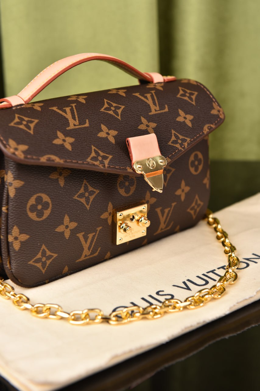 لوي فيتون بوشيت ميتس (6 ألوان) - Louis Vuitton Pochette Metis East