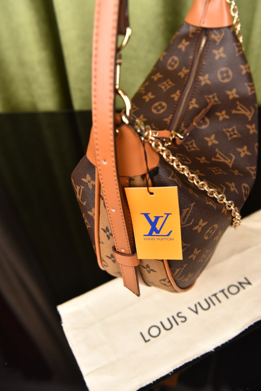 لوي فيتون (8 ألوان) - Louis Vuitton Loop Hobo