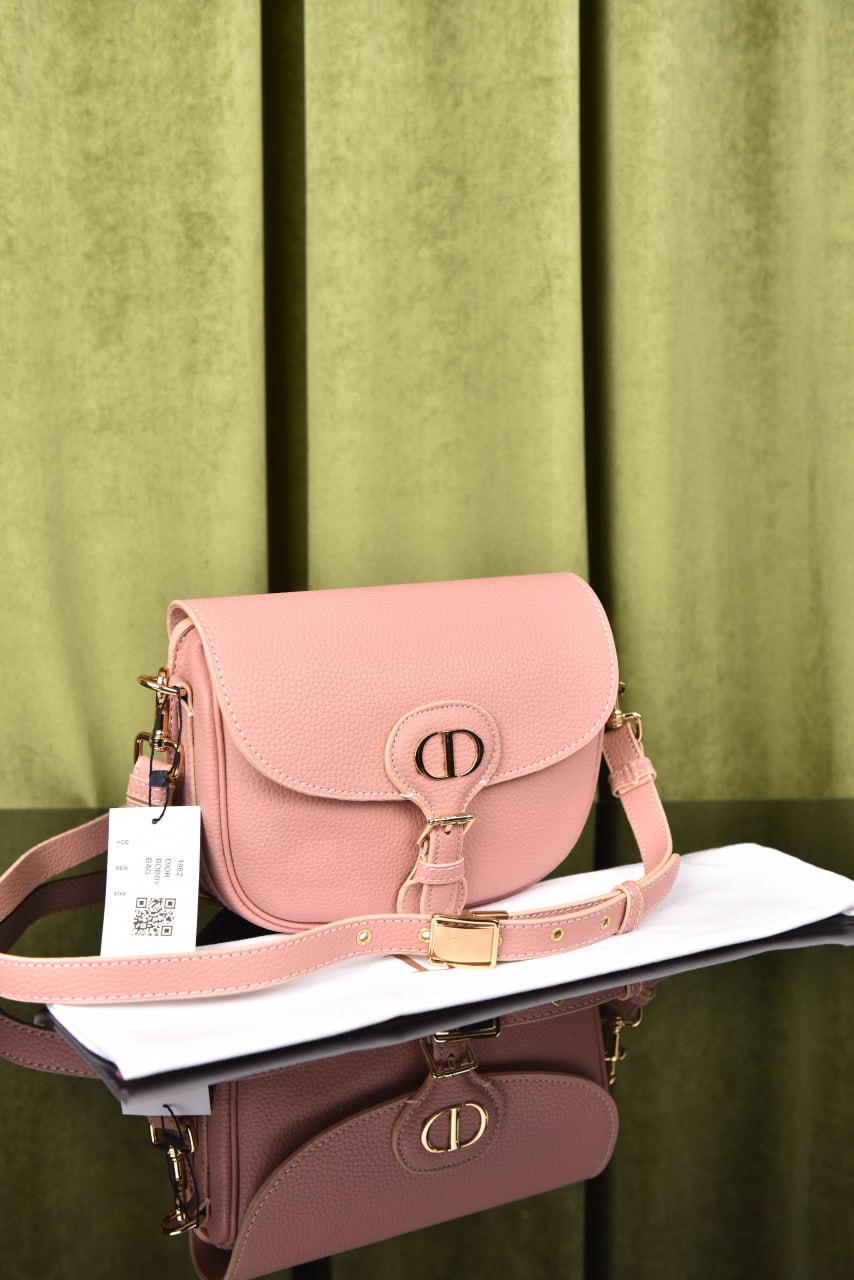 ديور بوبي سادة (12 لون) - Dior Medium Bobby Bag