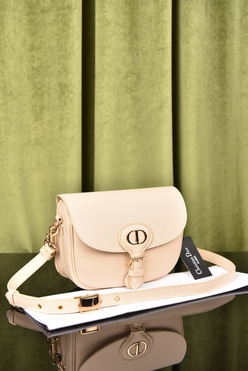 ديور بوبي سادة (12 لون) - Dior Medium Bobby Bag