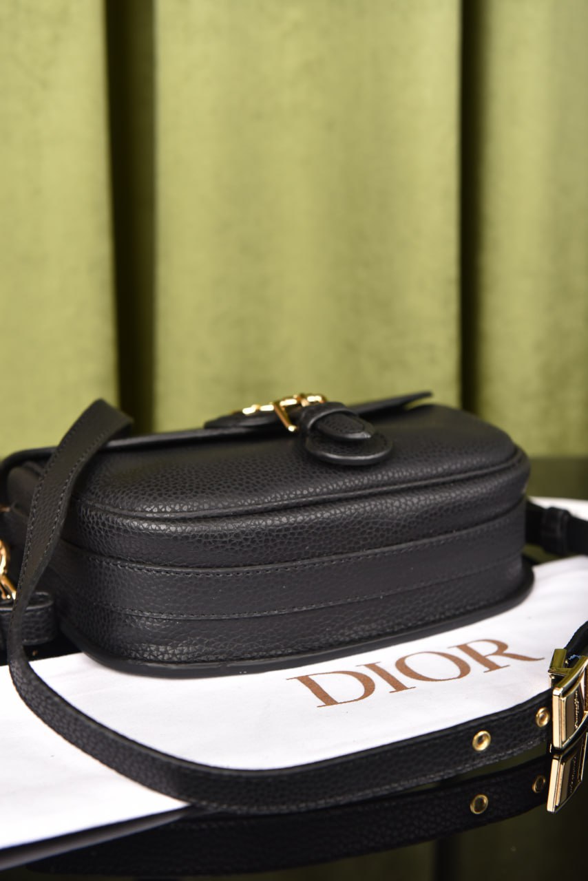 ديور بوبي سادة (12 لون) - Dior Medium Bobby Bag