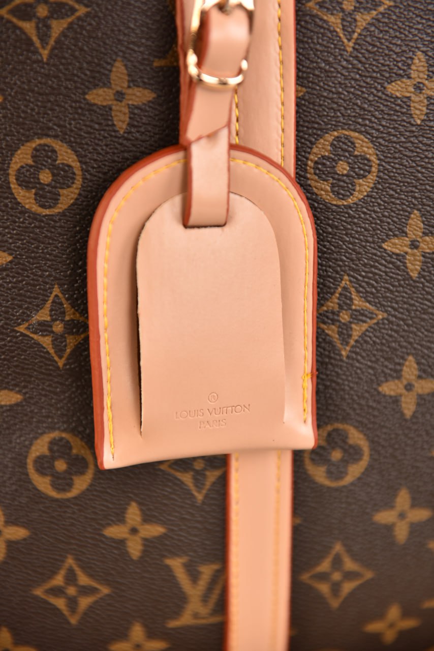 لوي فيتون (9 ألوان) - Louis Vuitton Porte Documents Voyage PM