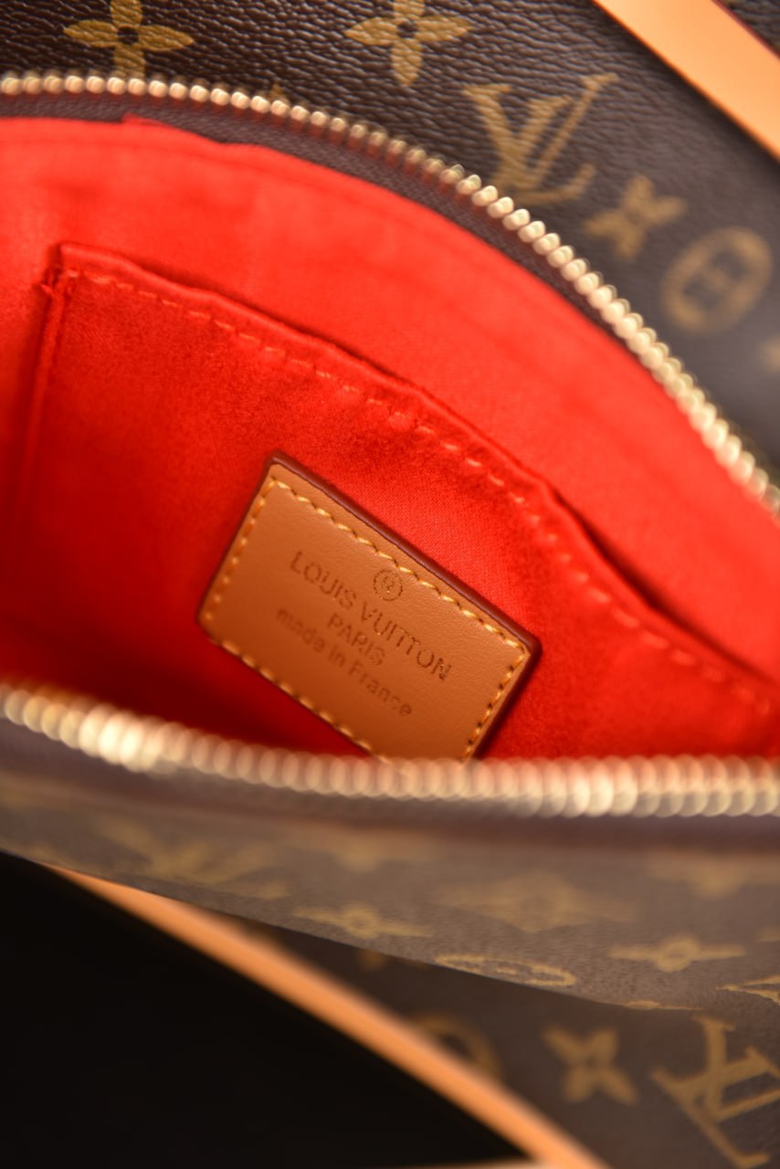 لوي فيتون (9 ألوان) - Louis Vuitton Carry All PM