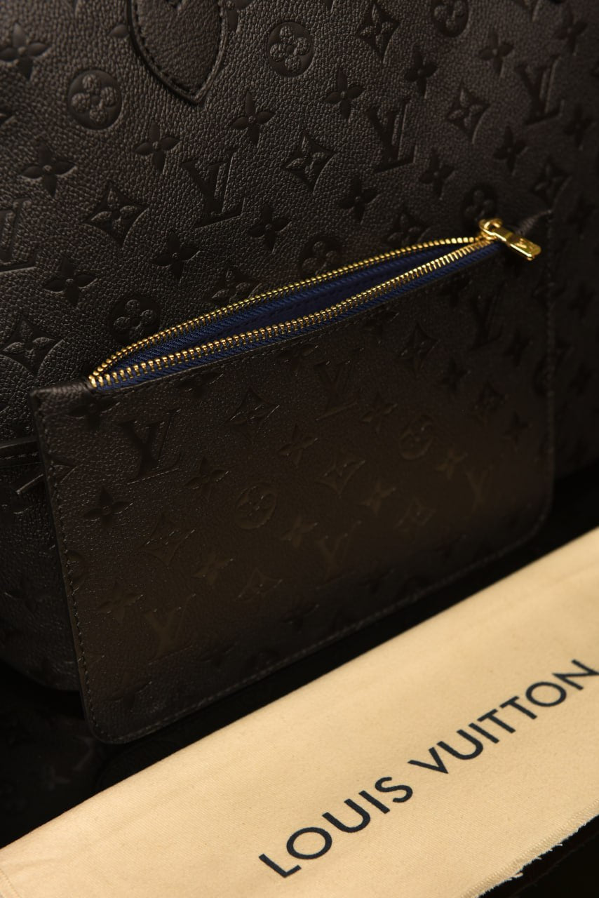 لوي فيتون (13 لون) - Louis Vuitton Neverfull Empreinte MM