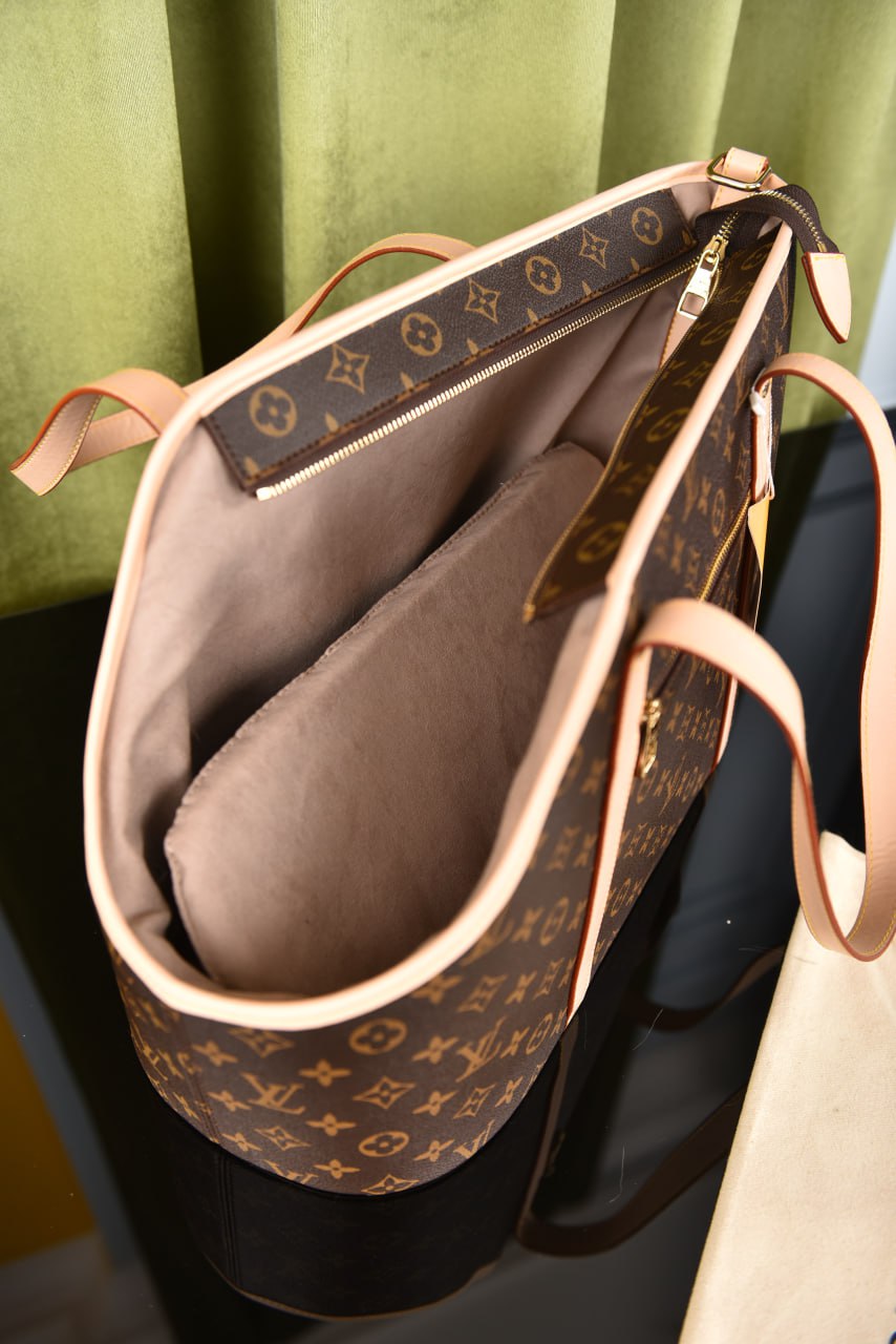 لوي فيتون حاملة الكلاب والقطط (8 ألوان) - Louis Vuitton Dog Carrier