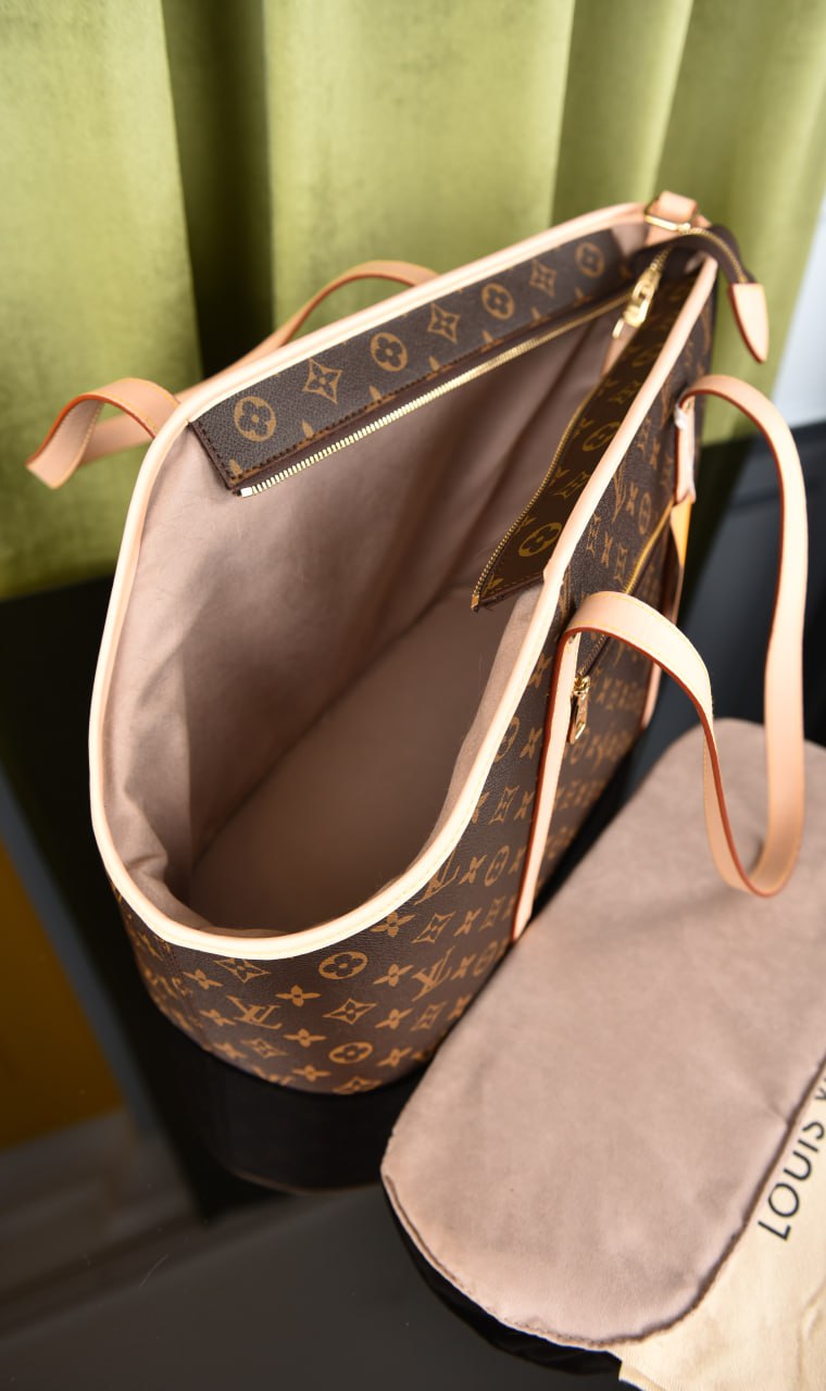 لوي فيتون حاملة الكلاب والقطط (8 ألوان) - Louis Vuitton Dog Carrier