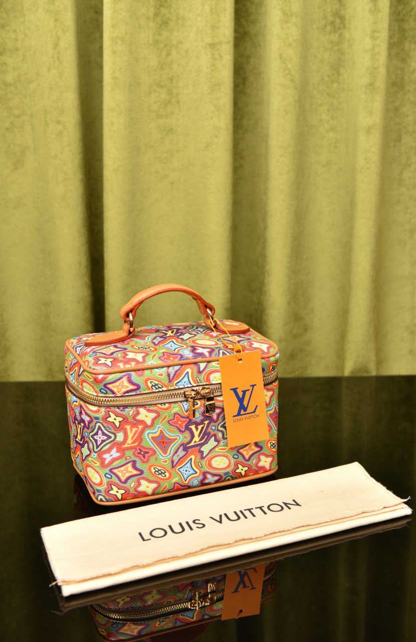 لوي فيتون نايس ميني (8 ألوان) - Louis Vuitton Nice Mini Toiletry Pouch
