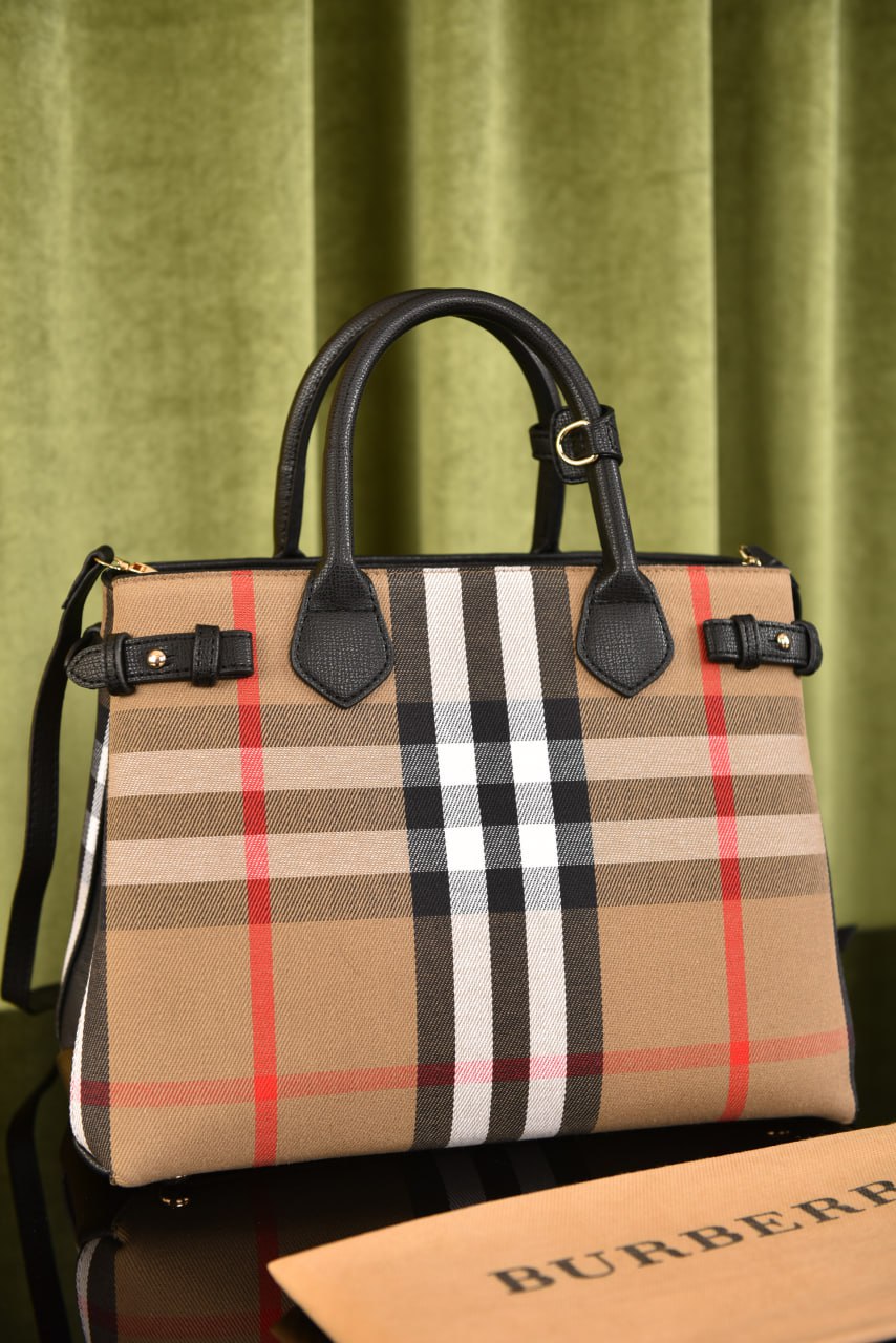 بيربري بانر (9 ألوان) - Burberry Medium Banner Bag