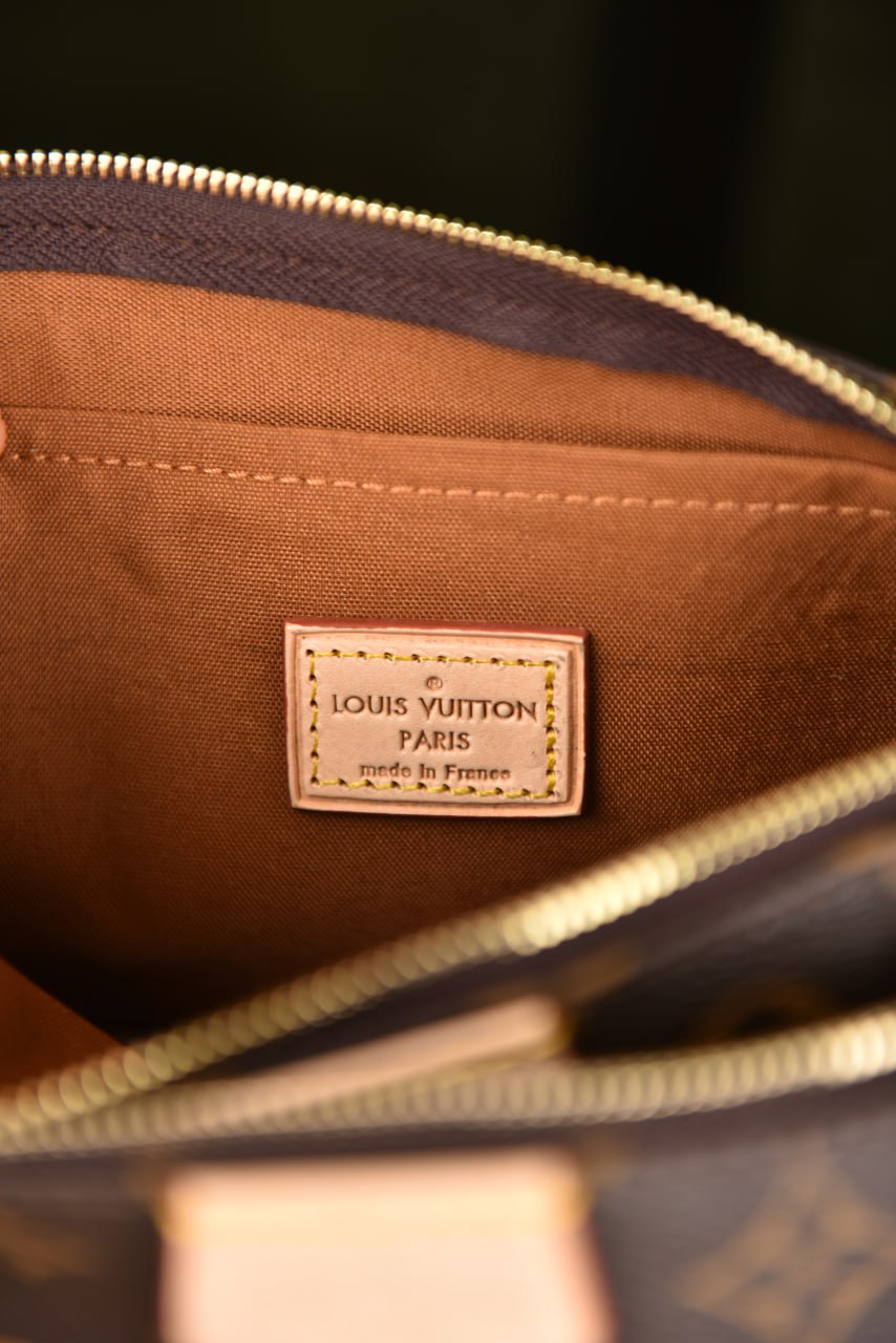 لوي فيتون (9 ألوان) - Louis Vuitton Multi Pochette