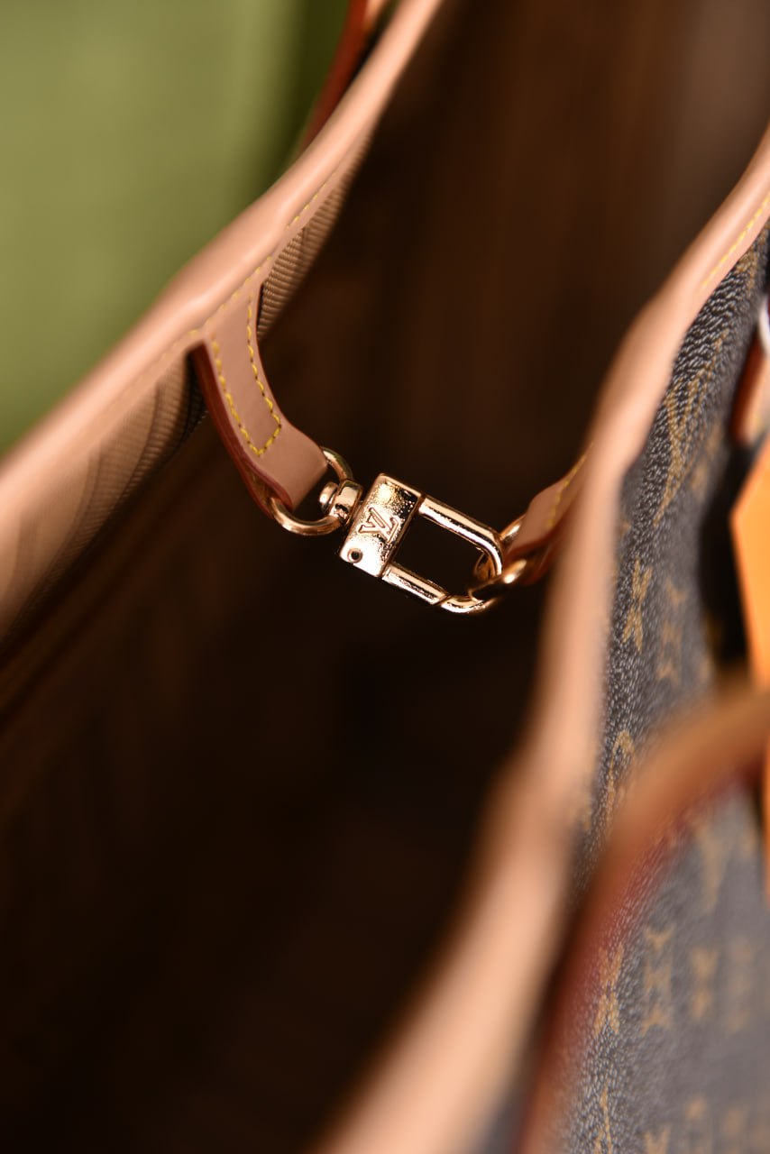 لوي فيتون نيفرفل كبيرة (5 ألوان) - Louis Vuitton Neverfull GM