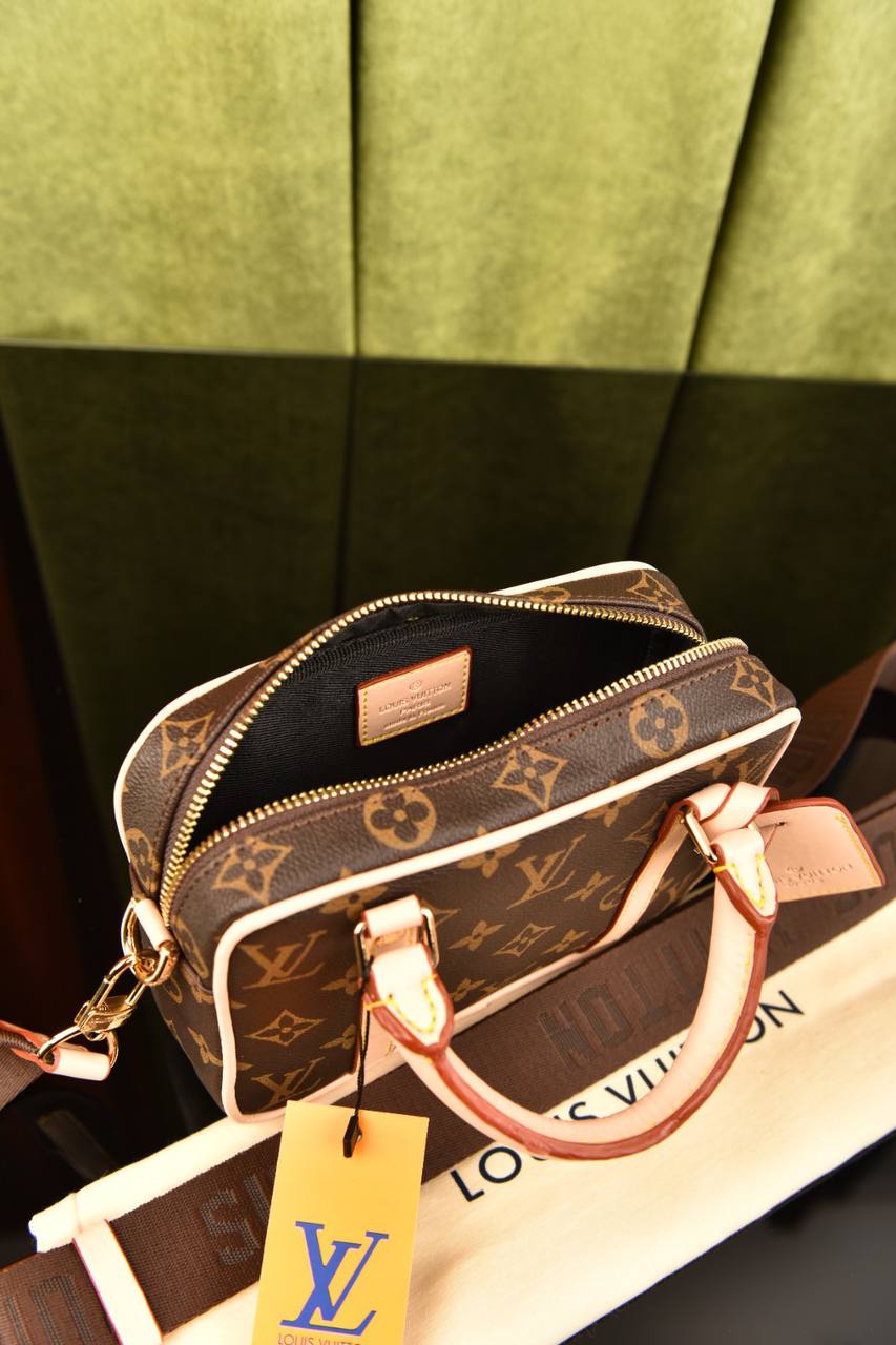 لوي فيتون بورت صغيرة (8 ألوان) - Louis Vuitton Nano Porte Documents Voyage