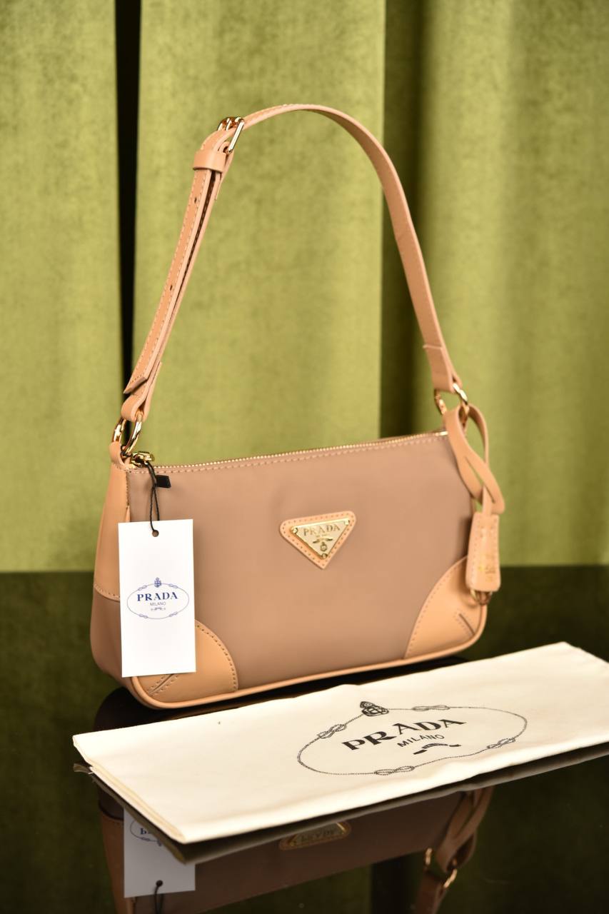 برادا (9 ألوان) - Prada Re-Edition 2002 Nylon Brushed Shoulder Bag