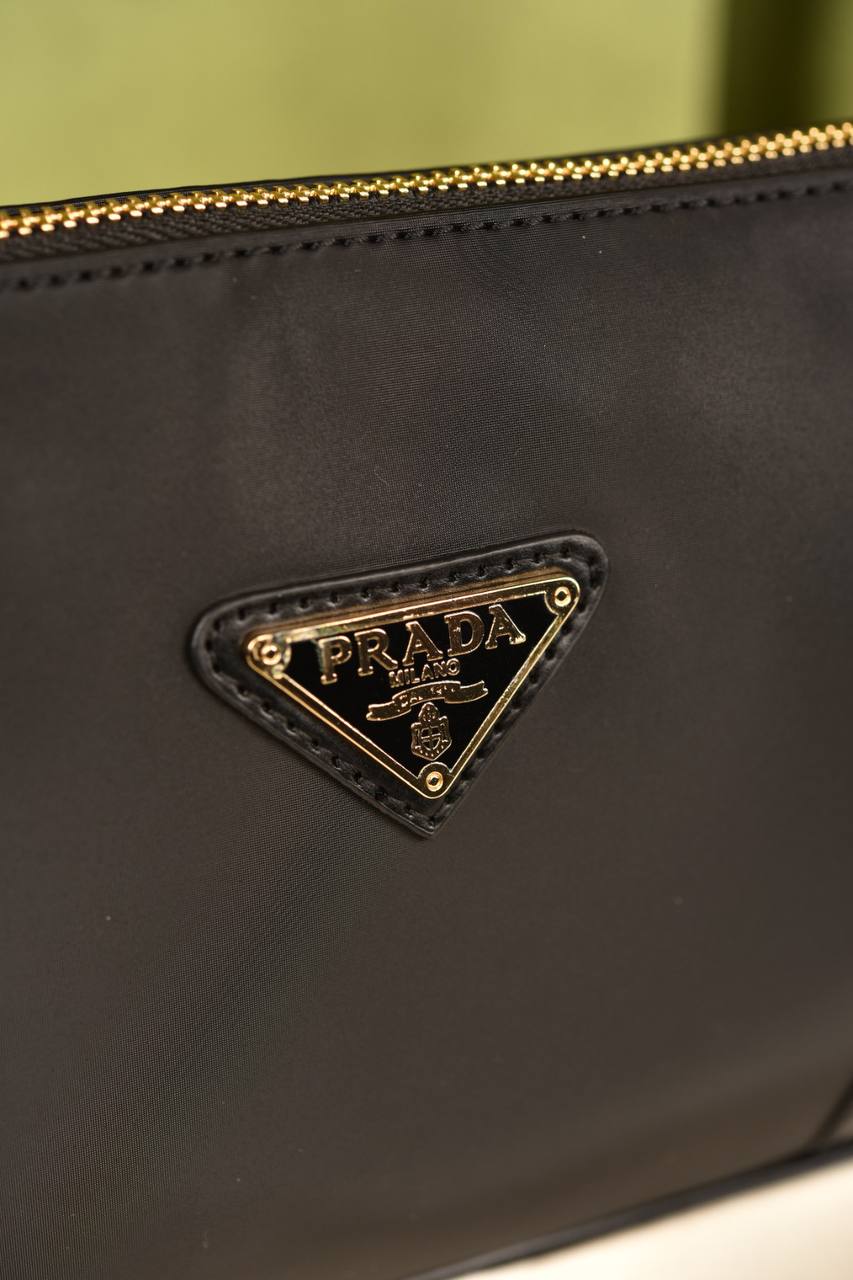 برادا (9 ألوان) - Prada Re-Edition 2002 Nylon Brushed Shoulder Bag