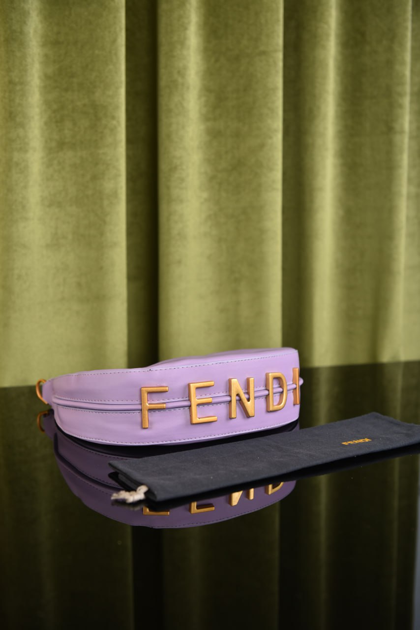 فيندي (9 ألوان) - Fendi Fendigraphy