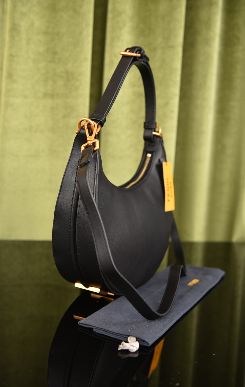 فيندي (9 ألوان) - Fendi Fendigraphy