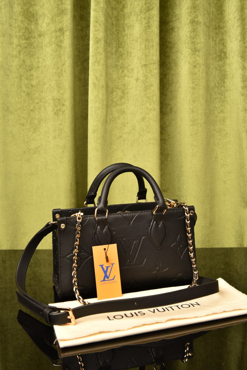 لوي فيتون اونذاجو سادة (7 ألوان) - Louis Vuitton OnTheGo Plain