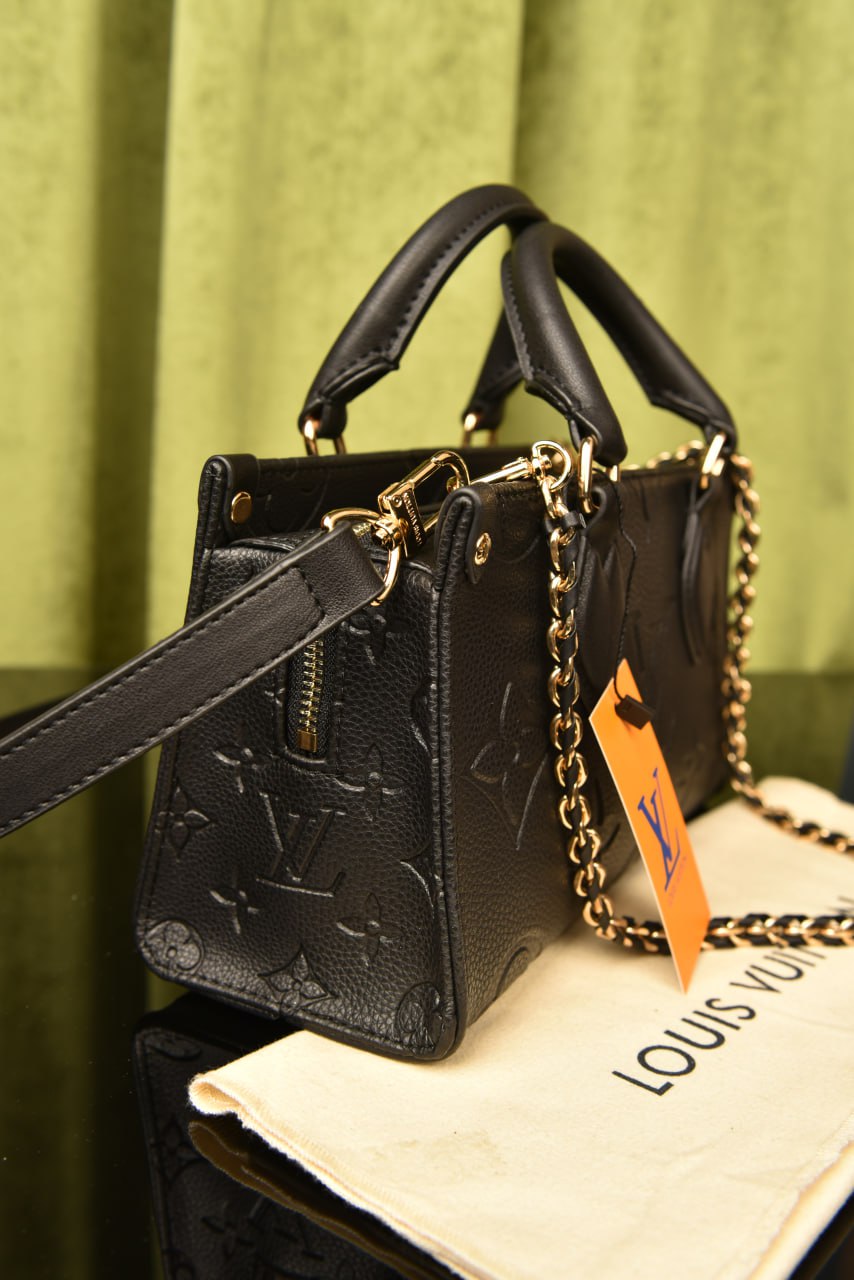 لوي فيتون اونذاجو سادة (7 ألوان) - Louis Vuitton OnTheGo Plain