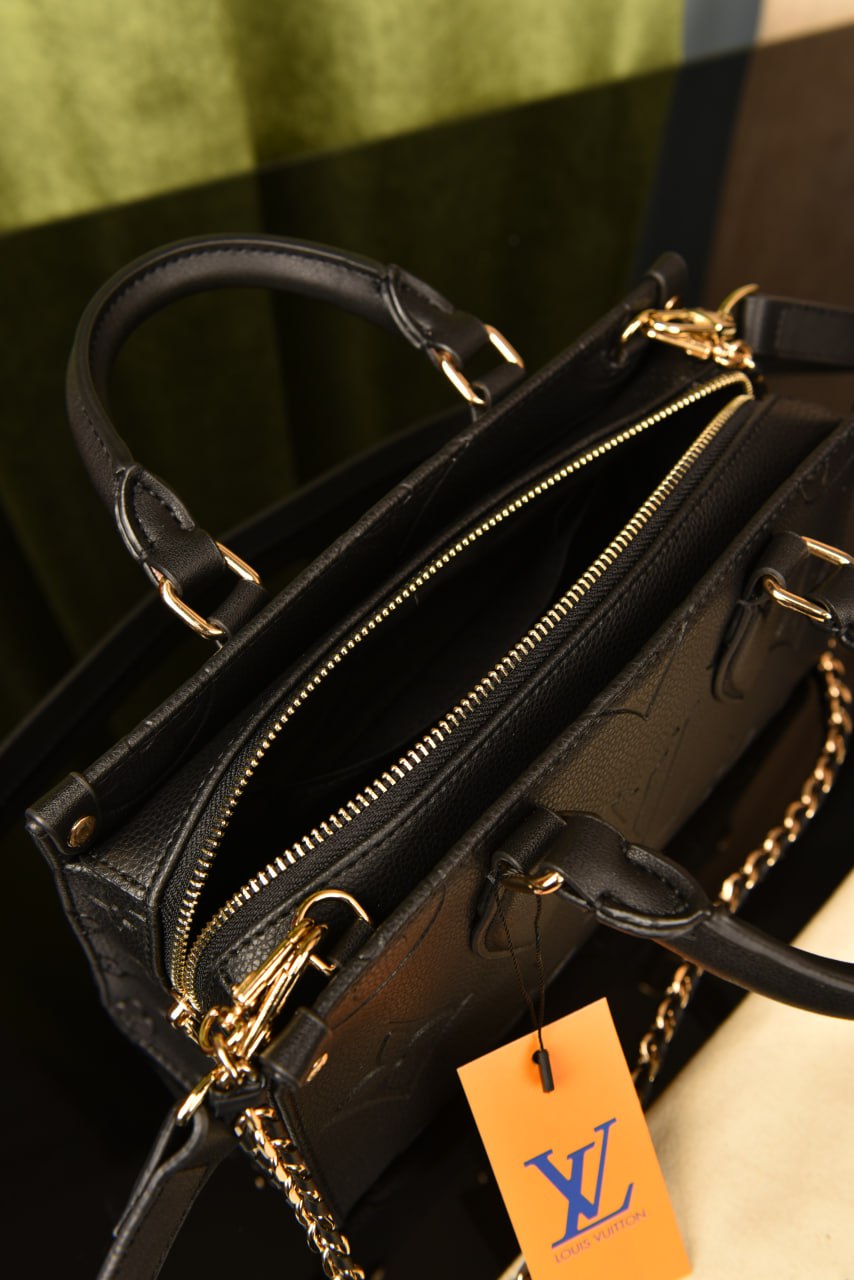لوي فيتون اونذاجو سادة (7 ألوان) - Louis Vuitton OnTheGo Plain