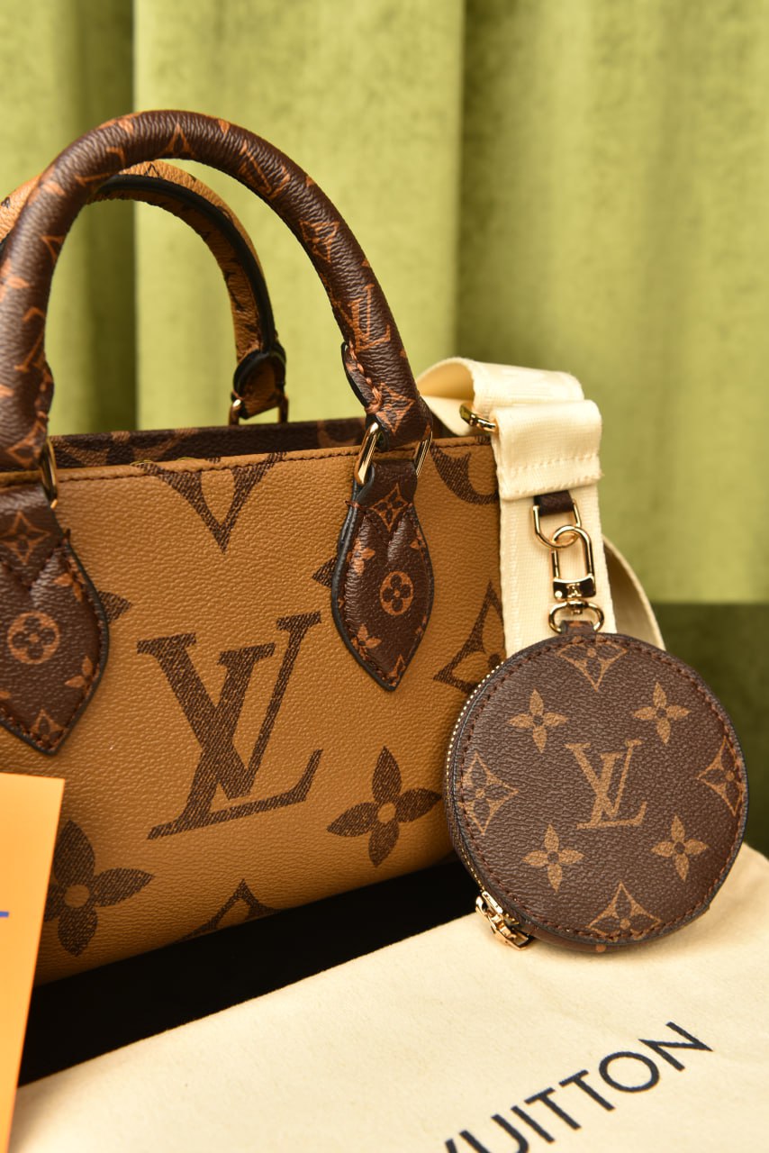 لوي فيتون اونذاجو (1 لون) - Louis Vuitton OnTheGo