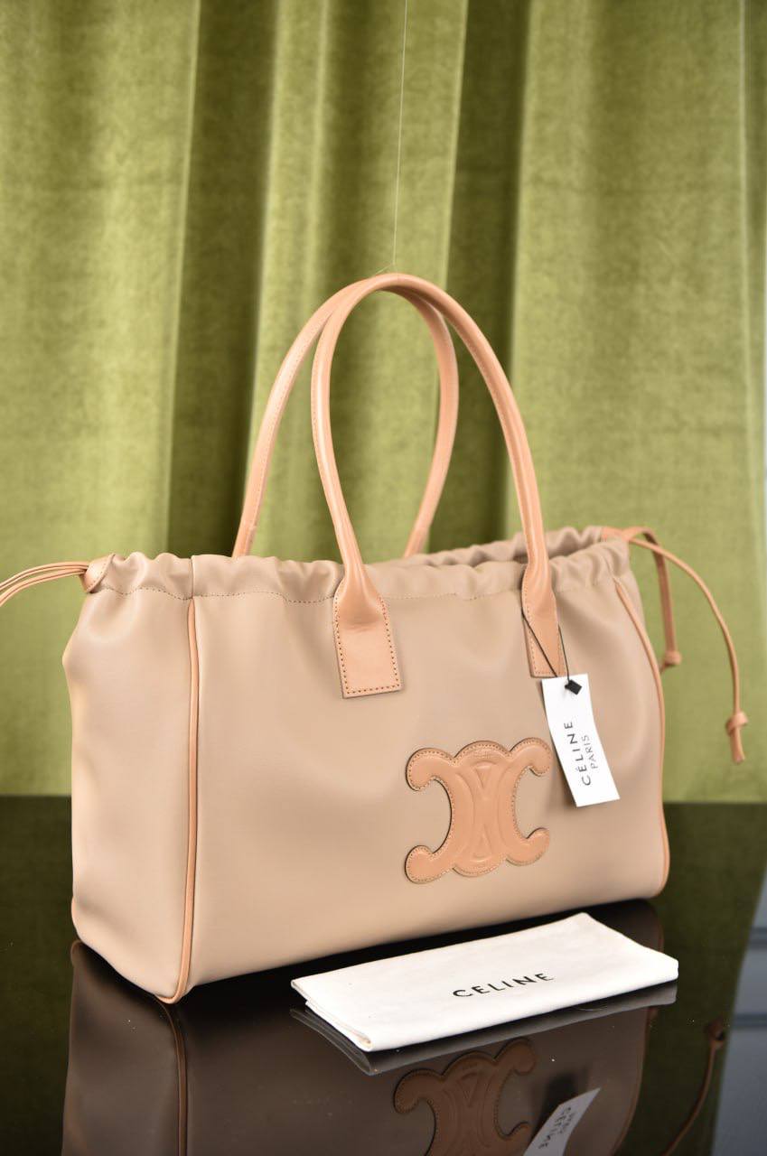 سيلين (9 ألوان) - Celine Drawstring Cuir Triomphe In Calfskin