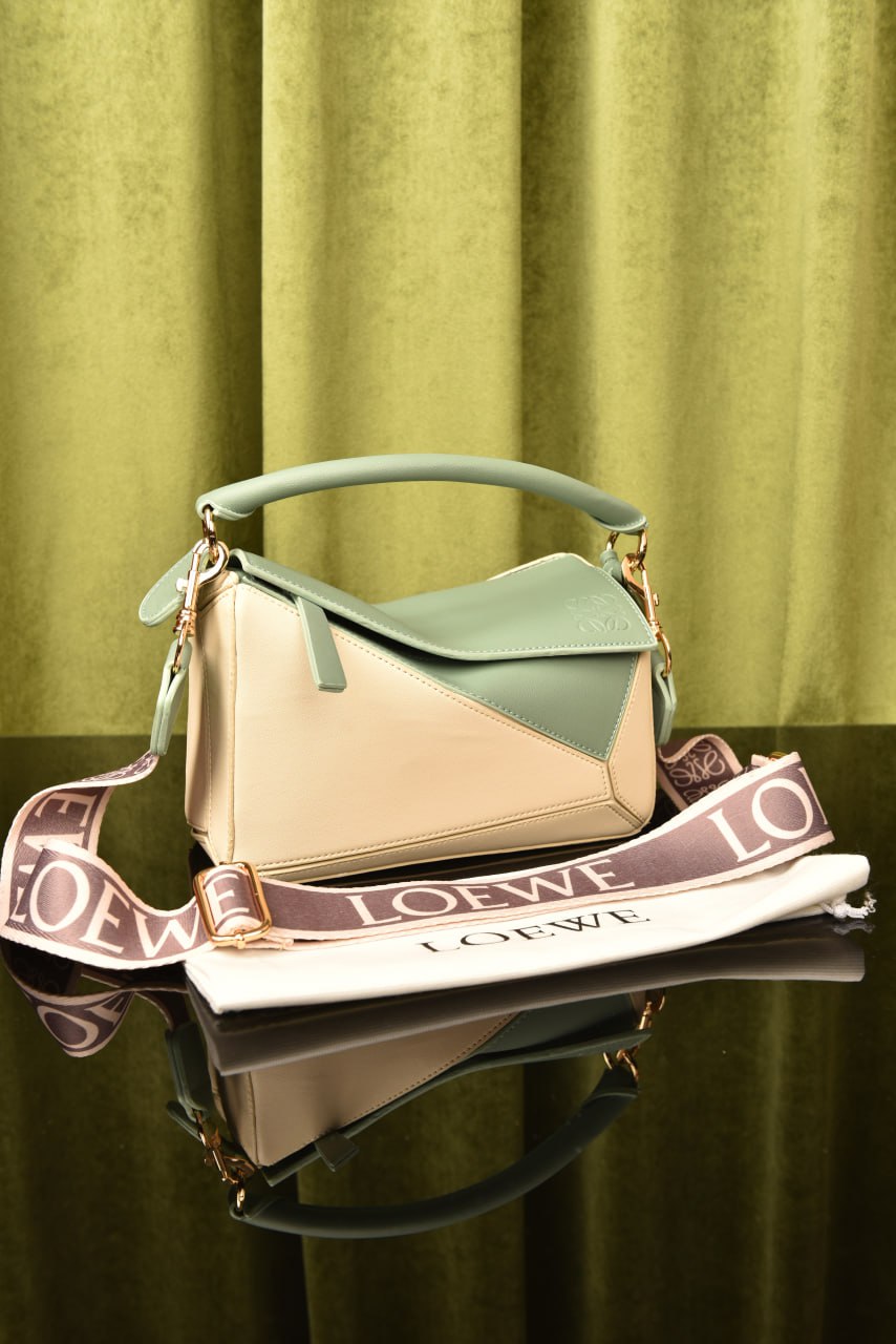 لوي (10 ألوان) - Loewe Small Puzzle Bag