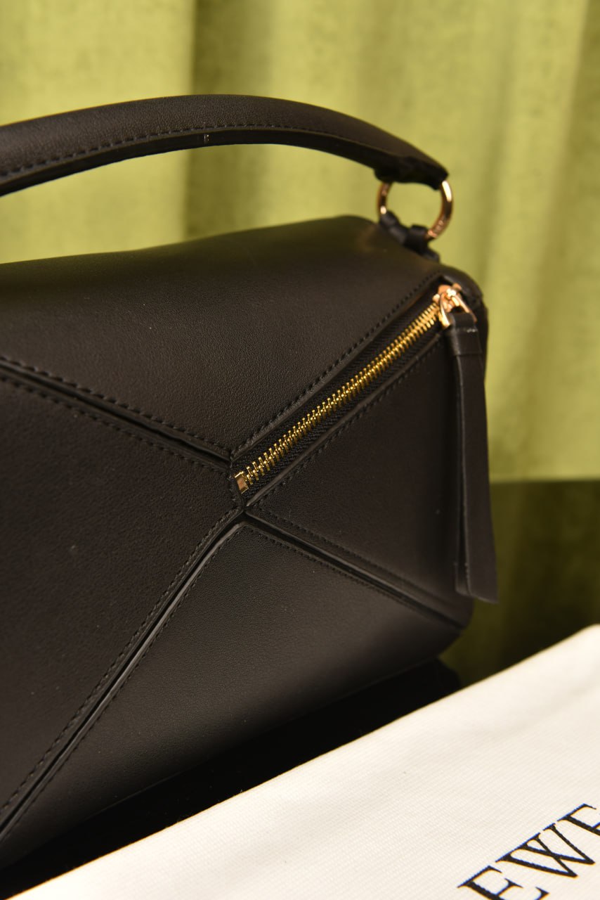 لوي (10 ألوان) - Loewe Small Puzzle Bag