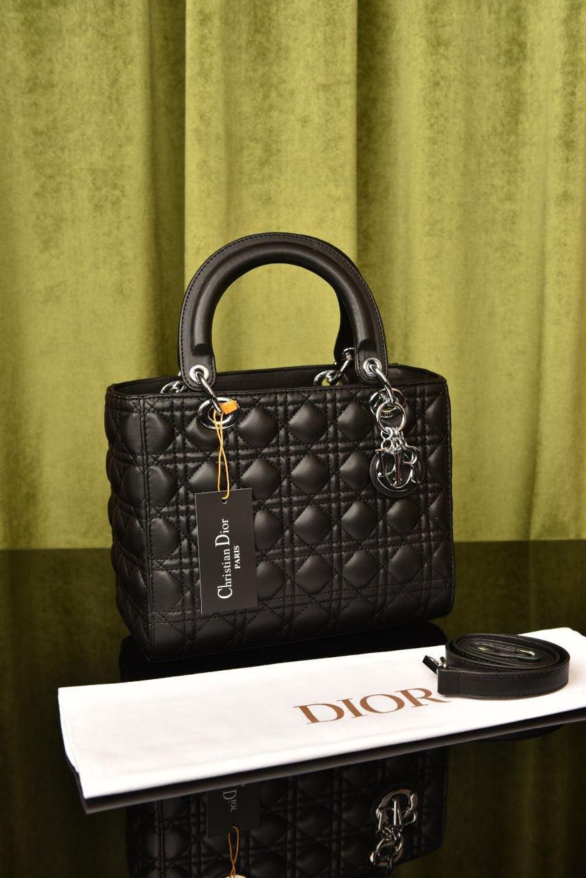 ديور ليدي ميديوم سادة (10 ألوان) - Dior Lady Medium