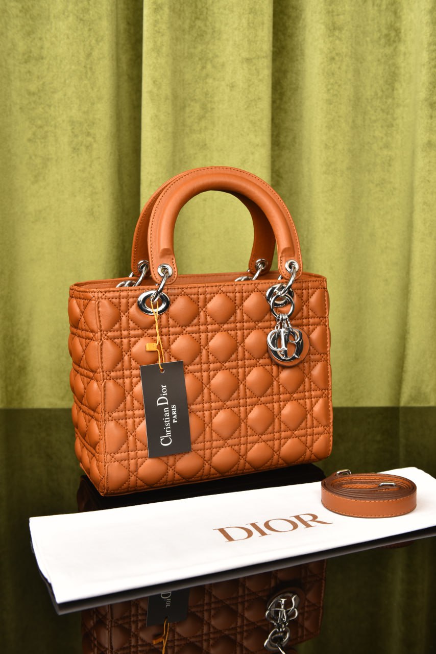 ديور ليدي ميديوم سادة (10 ألوان) - Dior Lady Medium