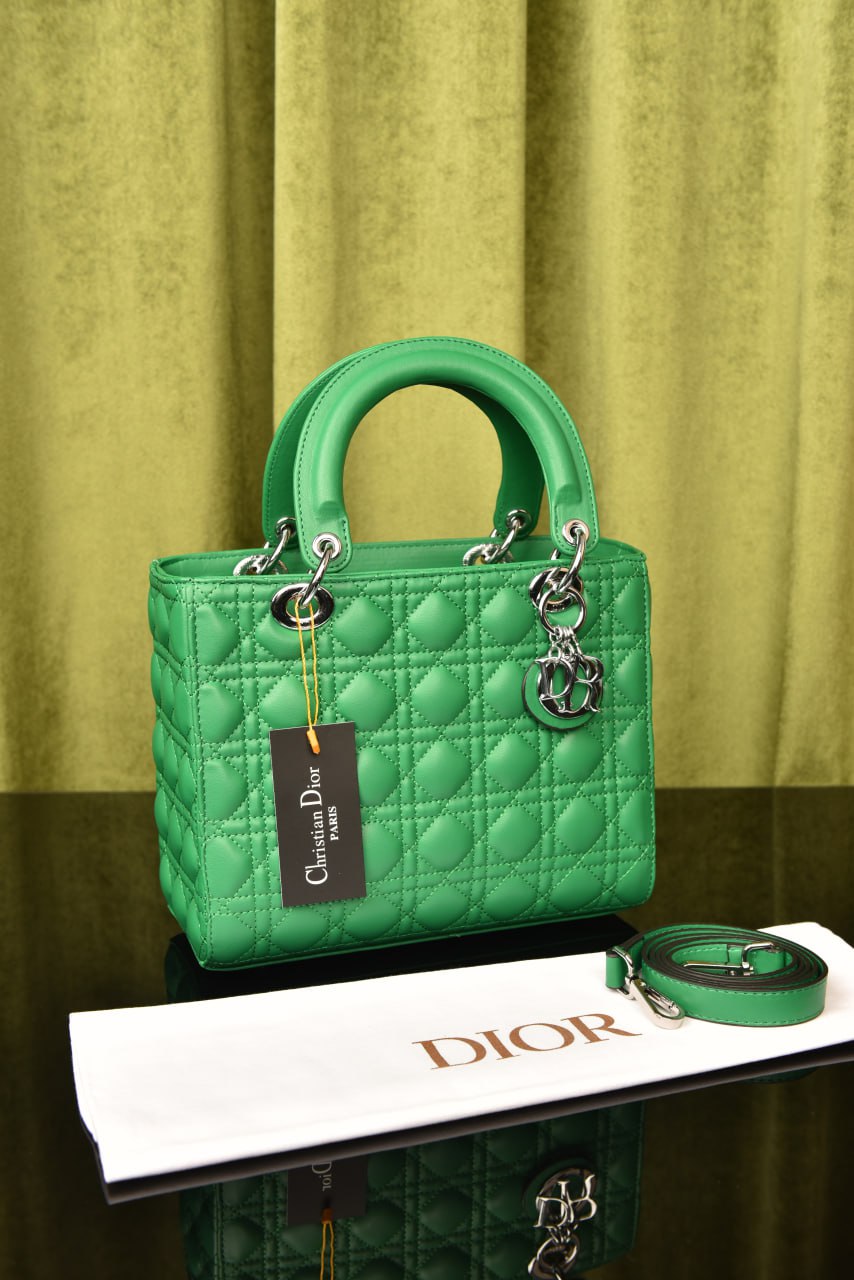 ديور ليدي ميديوم سادة (10 ألوان) - Dior Lady Medium